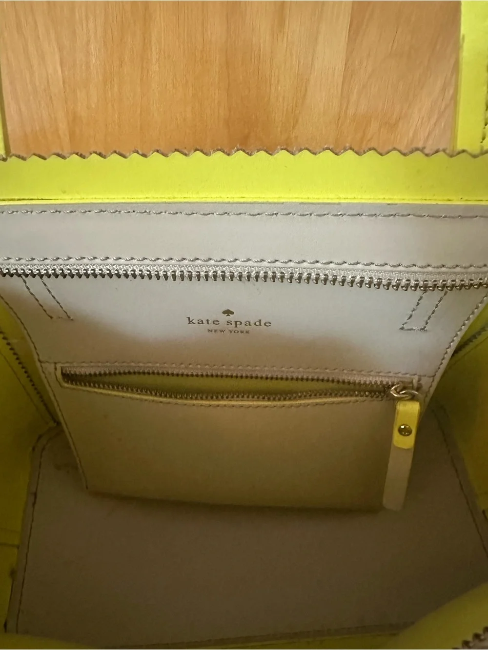 Kate Spade Ivy Drive Small Loryn